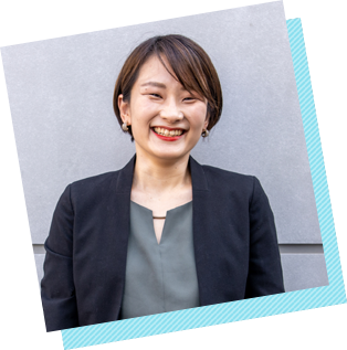 AH様  20代半ば　女性　デザイナー